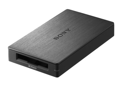 Sony XQD kart okuyucu