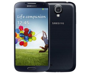 Galaxy S4 Mega da mı geliyor?