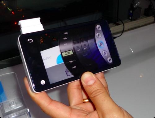 Samsung  Galaxy S4 Zoom  fiyat ve özellikleri