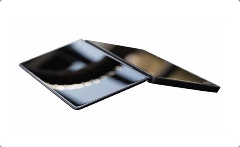 Huawei Katlanabilir Telefon Adımı Attı