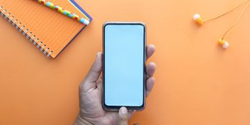 Cep Telefonu Çiçek Sepeti’nden Alınır!