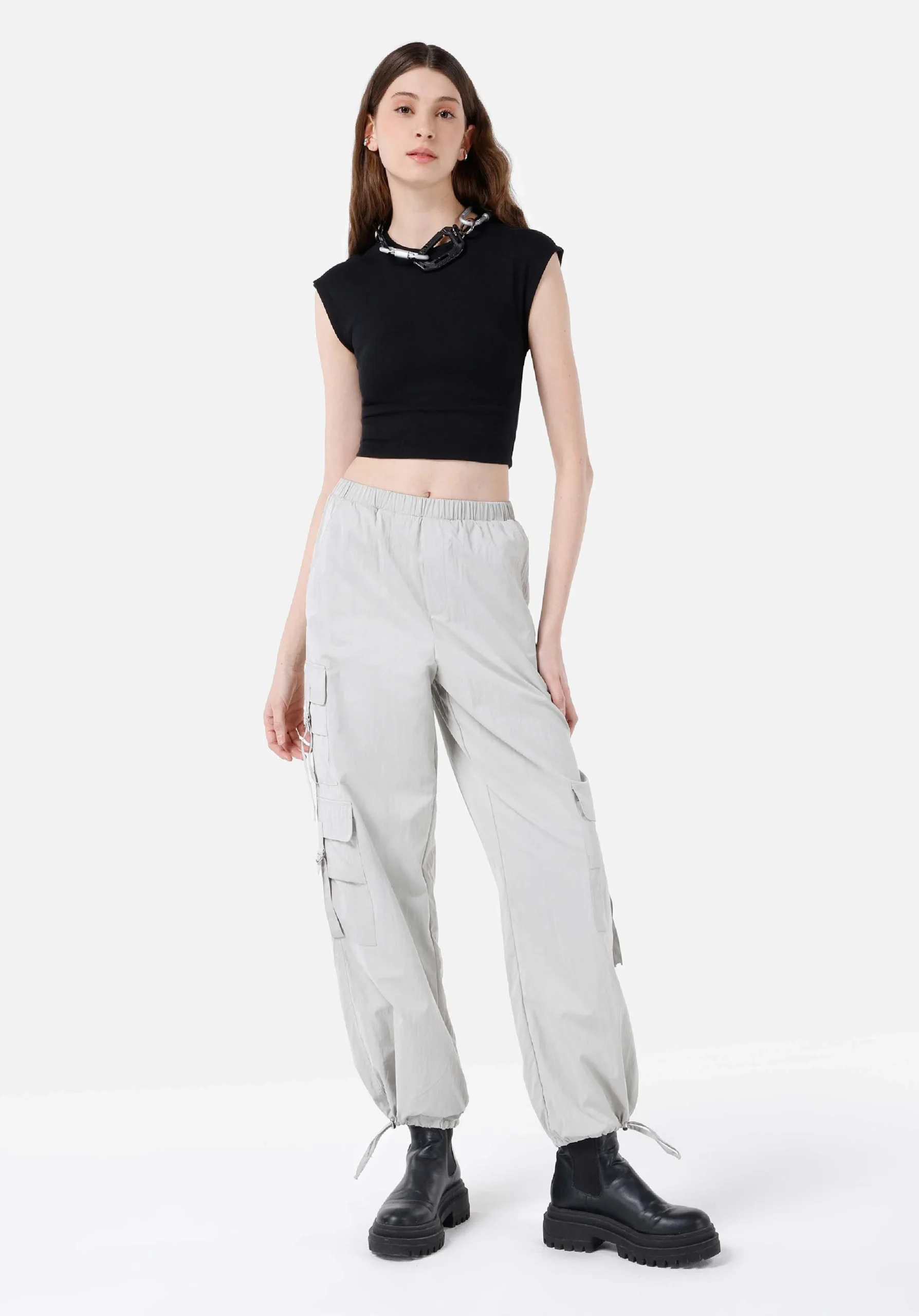 Colin' s Pantolon Modellerinde Büyük İndirim Rüzgarı!