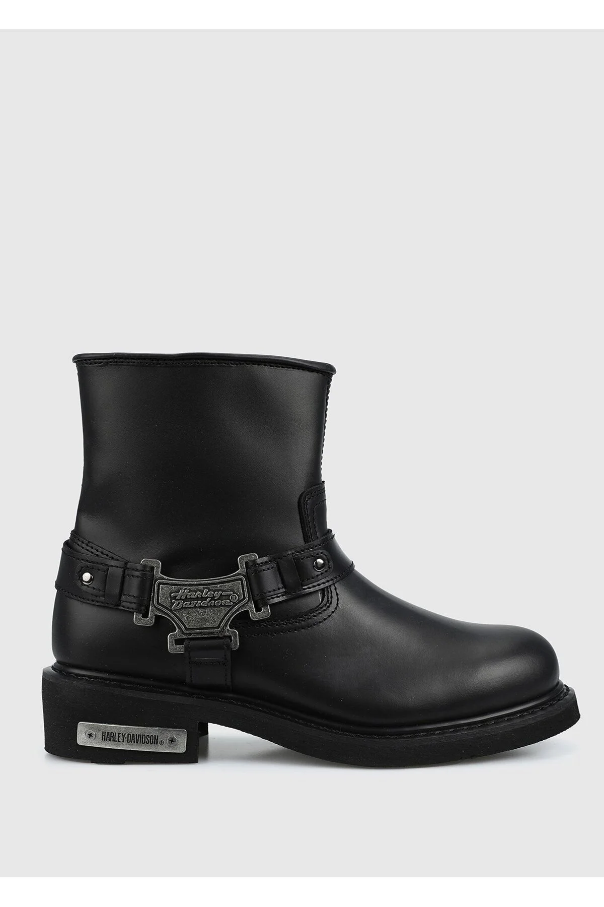 Adım Adım Tarz Ayakkabı Dünyası İle Her Yürüyüşte Fark Yarat!